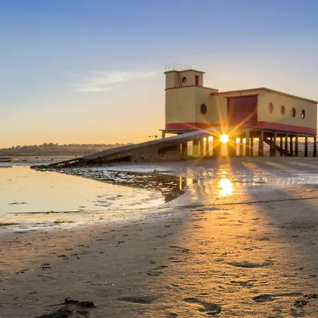 Mel Rooftop Ocean View