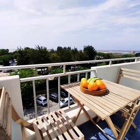 Mel Rooftop Ocean View