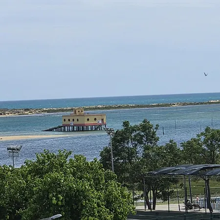 Mel Rooftop Ocean View * Fuzeta