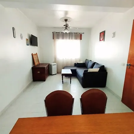 Mel Rooftop Ocean View Apartman